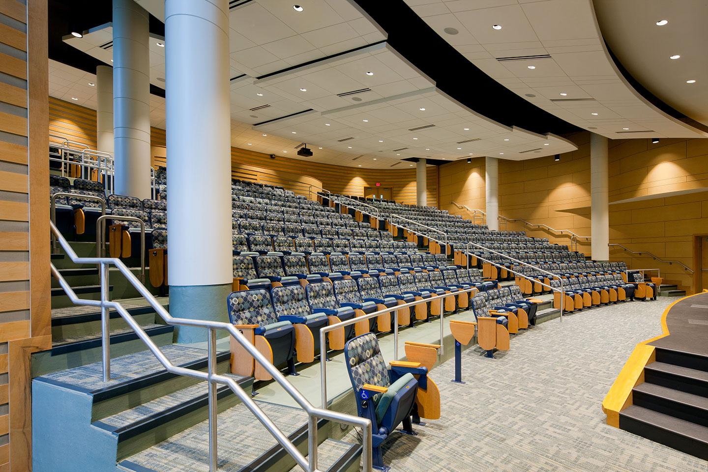 Kent State University Trumbull Campus Lecture Hall Renovation + Expansion